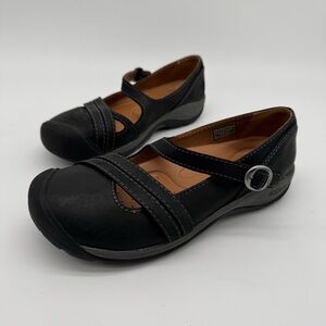 Keen Presidio II Leather Cross Strap Mary Jane Shoe Size 7.5